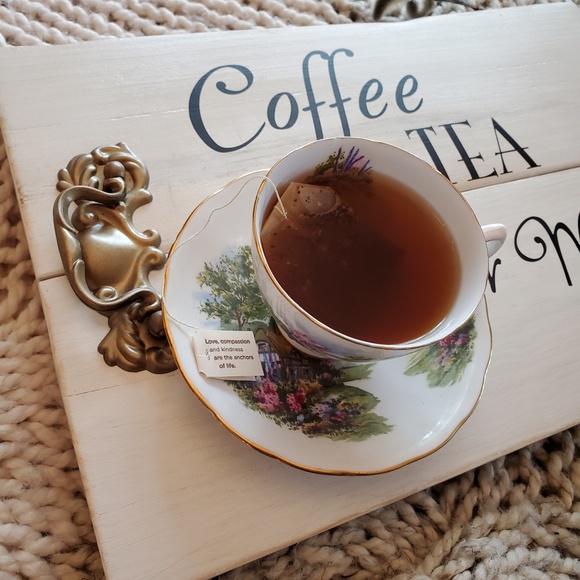 Serving Tray | Solid Repurposed Wood | White Washed | Vinyl Text Quote | Gold Me - Picture 5 of 10